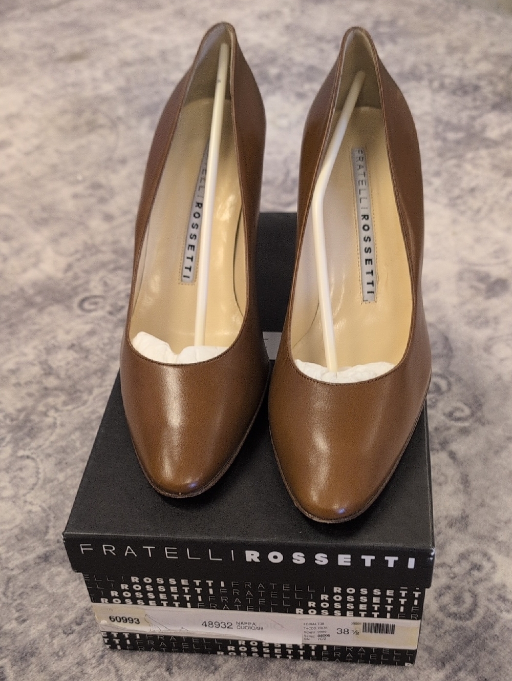 Fratelli Rossetti Chestnut Brown Leather Pointed Toe Pumps